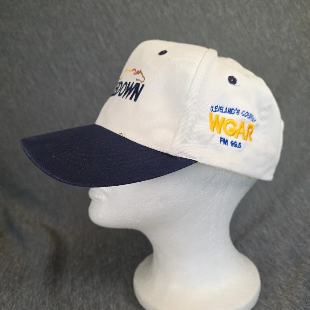 Thistledown Race Track/Racino Horse Racing Hat White 2001‎ Cleveland 99.5 Y2K